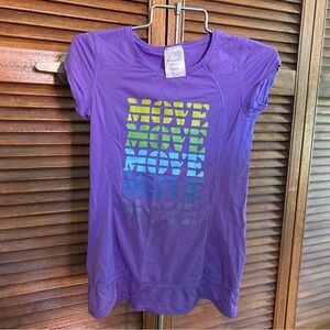 Ivivva t-shirt move move move!!!